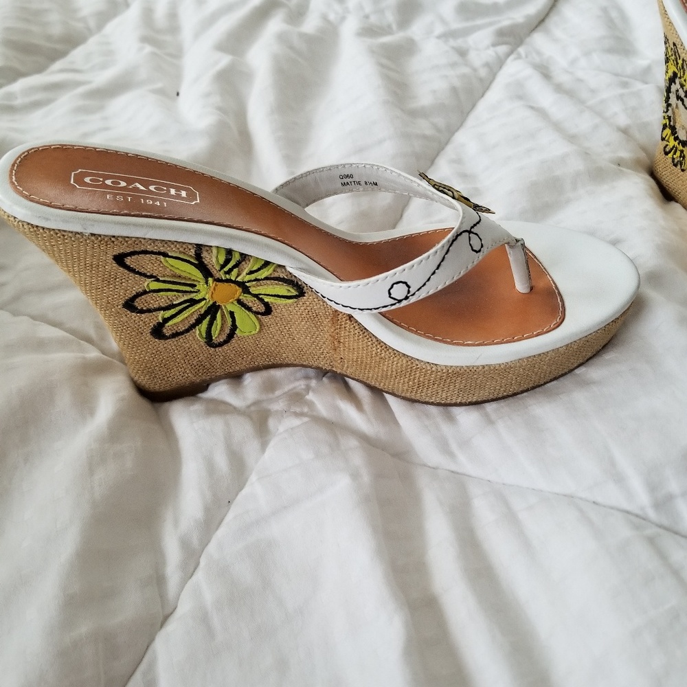 Coach Butterfly Sandles